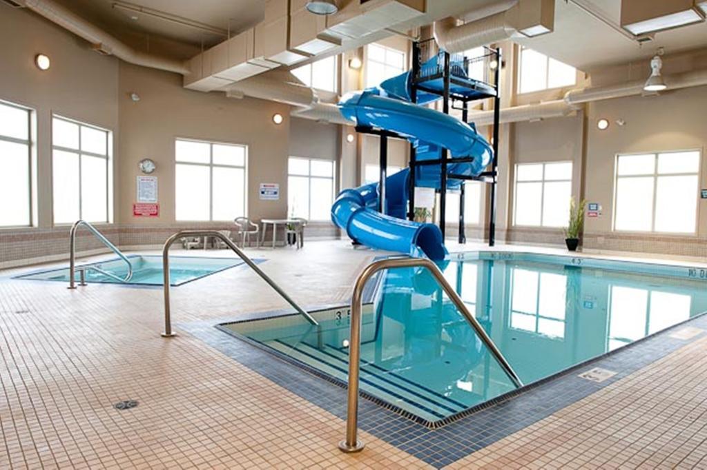 Paradise Inn And Suites Valleyview Ngoại thất bức ảnh