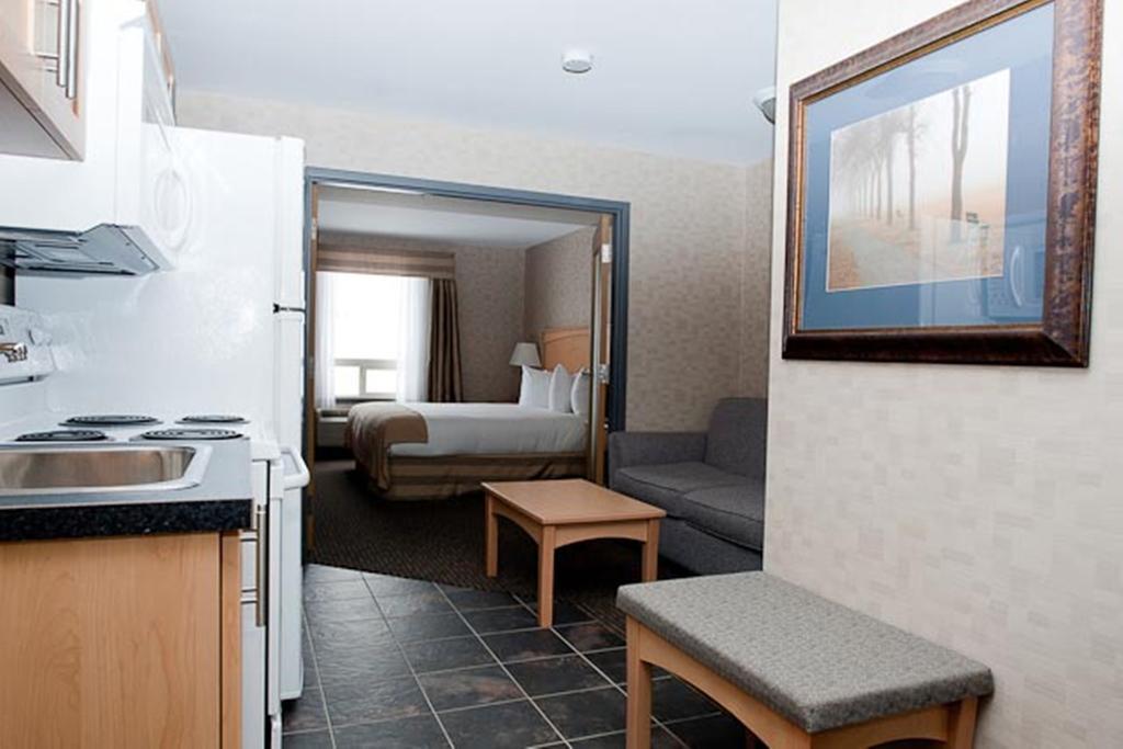 Paradise Inn And Suites Valleyview Ngoại thất bức ảnh